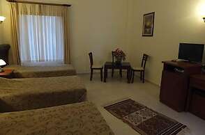 Bacahan Hotel - Special Class