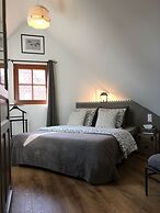 Paardenhof Guesthouse