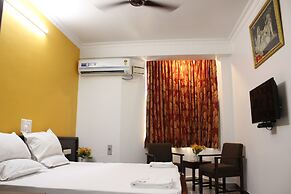 Sri Aarvee Hotels