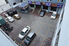Sri Aarvee Hotels