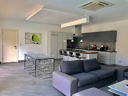 Grand Amber Villas Diani