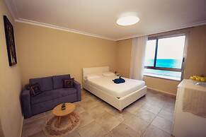 Blue Beach Apartment