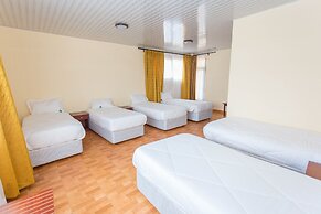 Cenetra Hotel