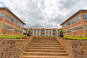 Cenetra Hotel