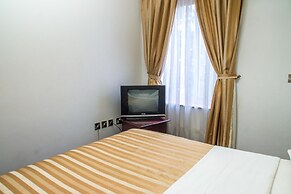 Sheron Hotel