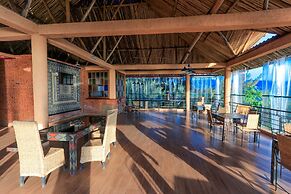 Hakuna Matata Lodge