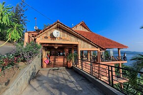 Hakuna Matata Lodge