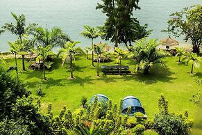 Hakuna Matata Lodge