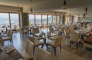 Satama Hotel