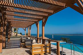 Satama Hotel