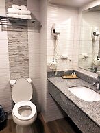 Satama Hotel
