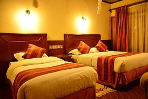 Mara Sun Lodge
