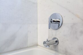 NB Urban Luxury Suites