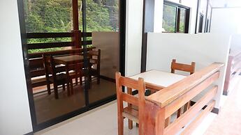 Lolo Panding Inn