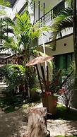 Sairee Sairee Guesthouse