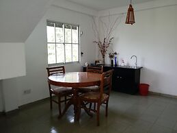 Mount Cottage