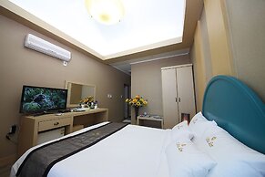 Cote Dor Hotel
