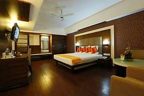 Hotel Moonlit Regency