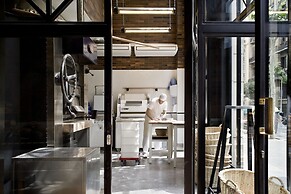 Hotel Praktik Bakery