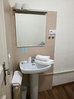 Hostal Lesseps