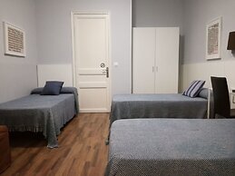 Hostal Lesseps