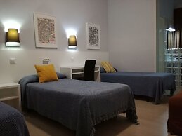 Hostal Lesseps