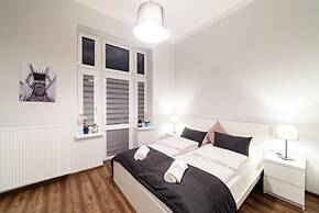 2 Nights Apartments