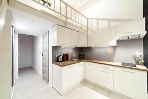 2 Nights Apartments
