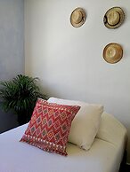 Amanecer y Mañana Private Room - Tulum Town