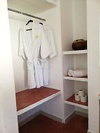 Amanecer y Mañana Private Room - Tulum Town