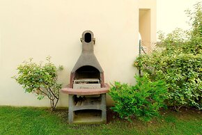 Villa Avra