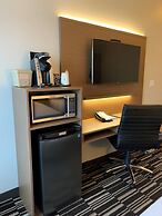 Microtel Inn & Suites by Wyndham Oyster Bay