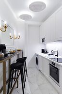 Chestnut & Eliza Suites - Superior Homes