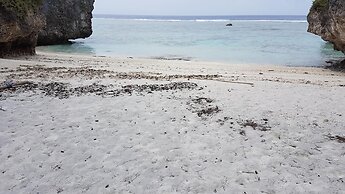 Ara Moana Bungalows