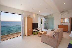 Infinity Beach House