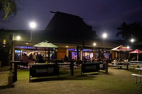 King Reef Resort
