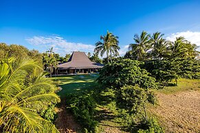 King Reef Resort