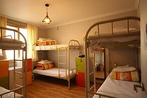Yeha Guesthouse - Hostel