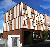 Yeha Guesthouse - Hostel