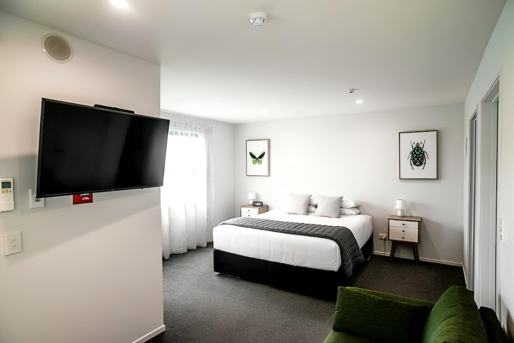 Central Park Apartments