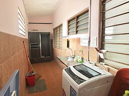 Sakura 2 Homestay Kampar