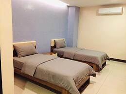 Ybc Grand Hotel