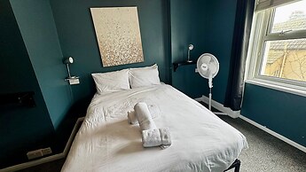 Avalon Guest House