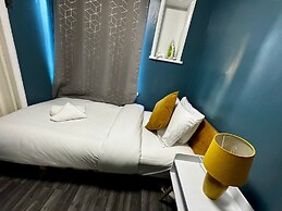 Avalon Guest House