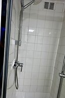 Avalon Guest House