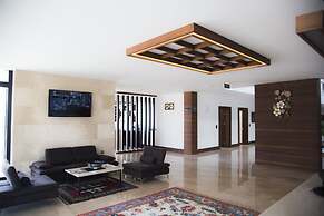 Carissa Hotel