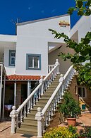 Hotel Chris