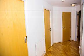 Modern 2 Bedroom Apartment