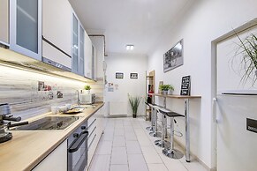 Real Apartments Kertesz