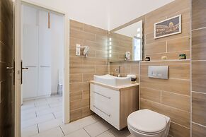 Real Apartments Vadasz
